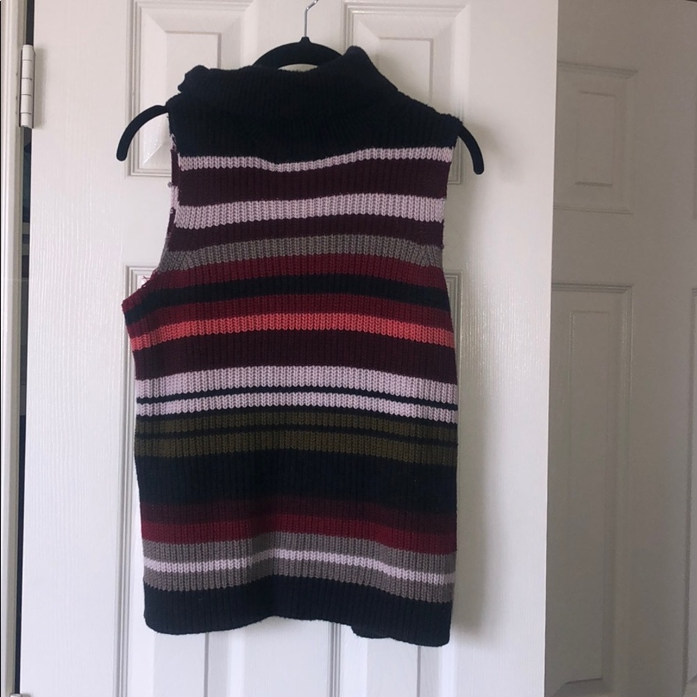 Sleeveless Sweater